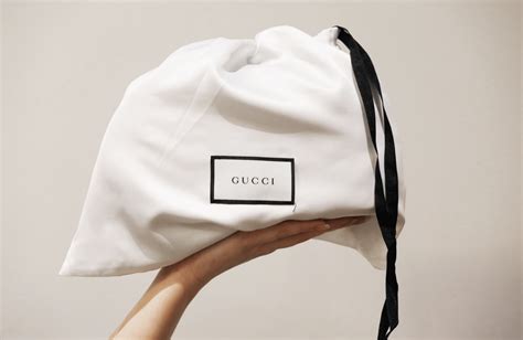 gucci 90402026|Gucci Bag Authentication: 8 Steps To Spot a Fake – Bagaholic.